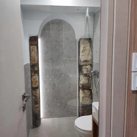 Syrah Foxnest Corfu *