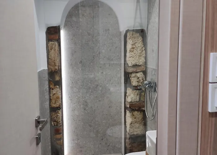 Syrah Foxnest Corfu *